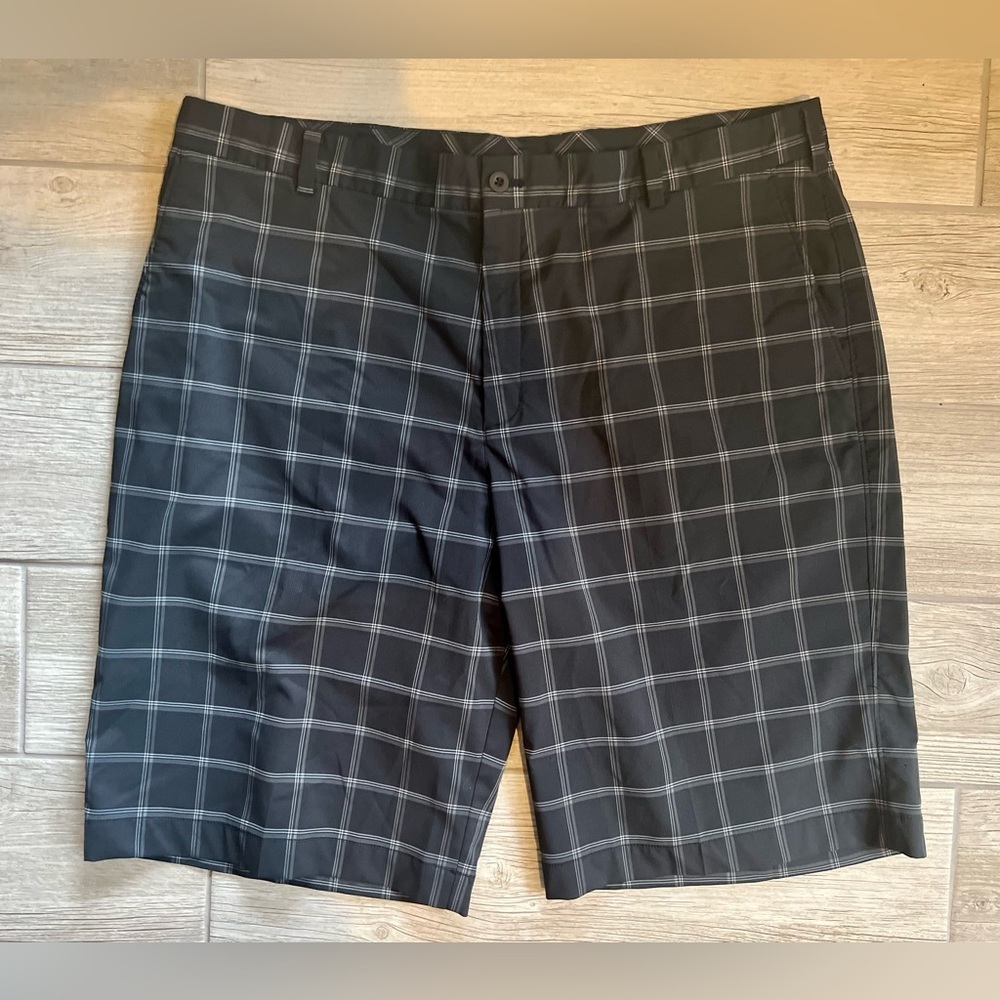 Nike Men’s Golf Short 38” Black Plaid